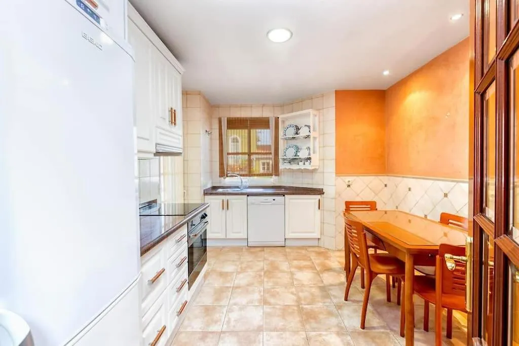 Apartment Beach Duplex With Sea Views Malaga