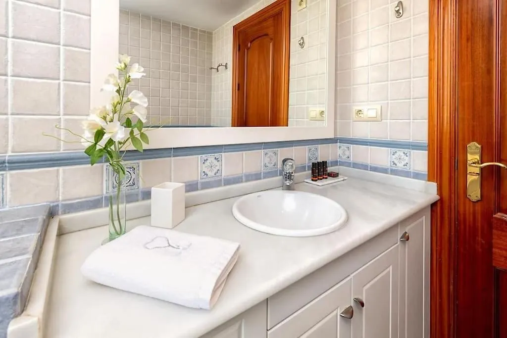 Apartment Beach Duplex With Sea Views Malaga